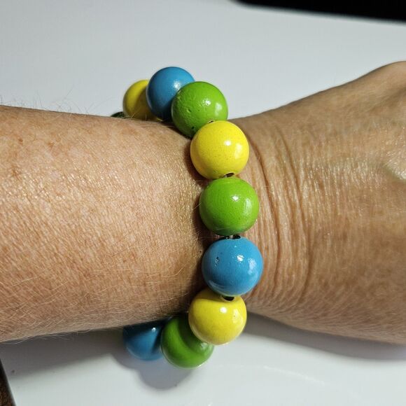 Yellow, Blue Green Silver Tone Matching Wood Beaded Earrings Bracelet Set 7.25" - Picture 8 of 16